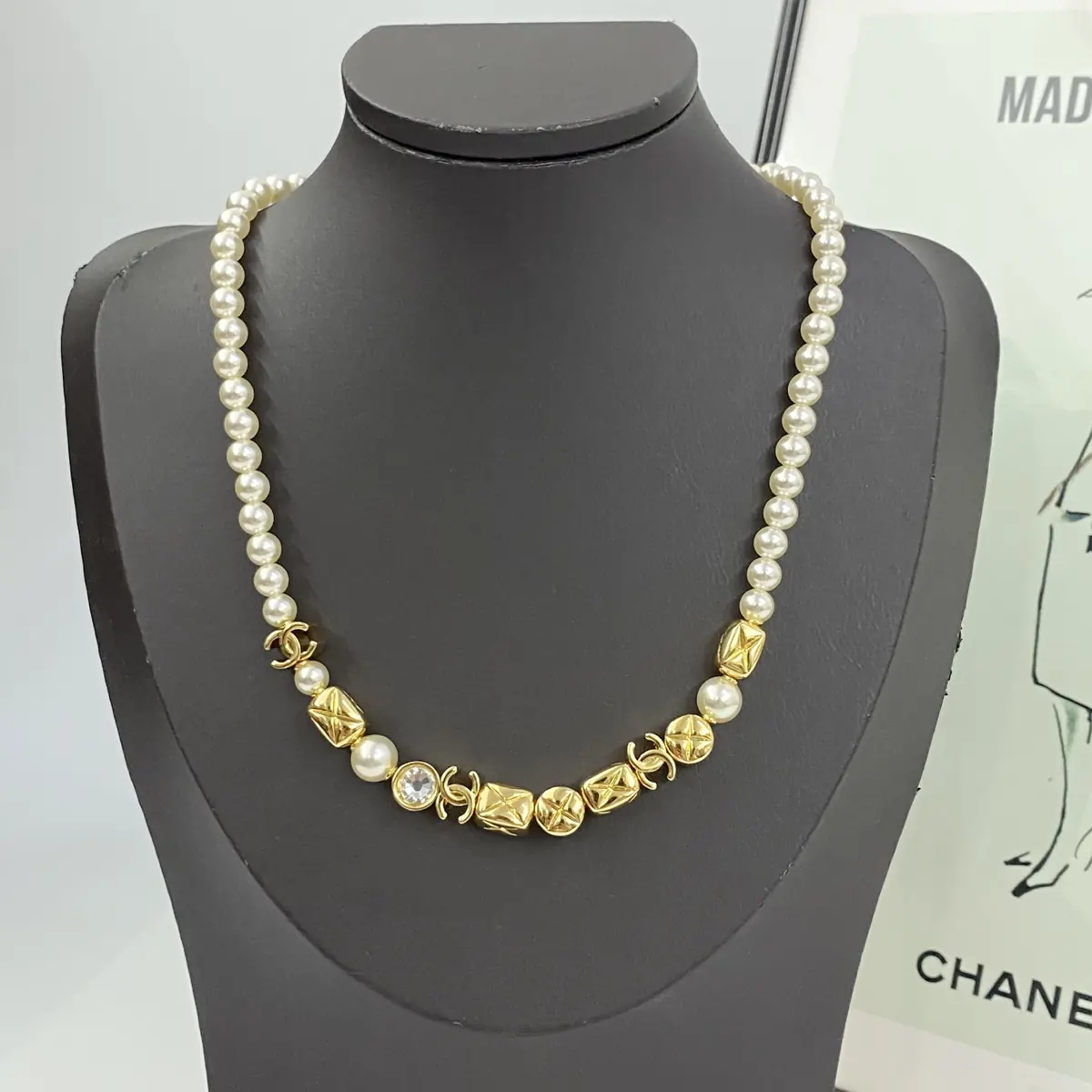 Accessories Style Chain Bag Lookbook Reference image 1