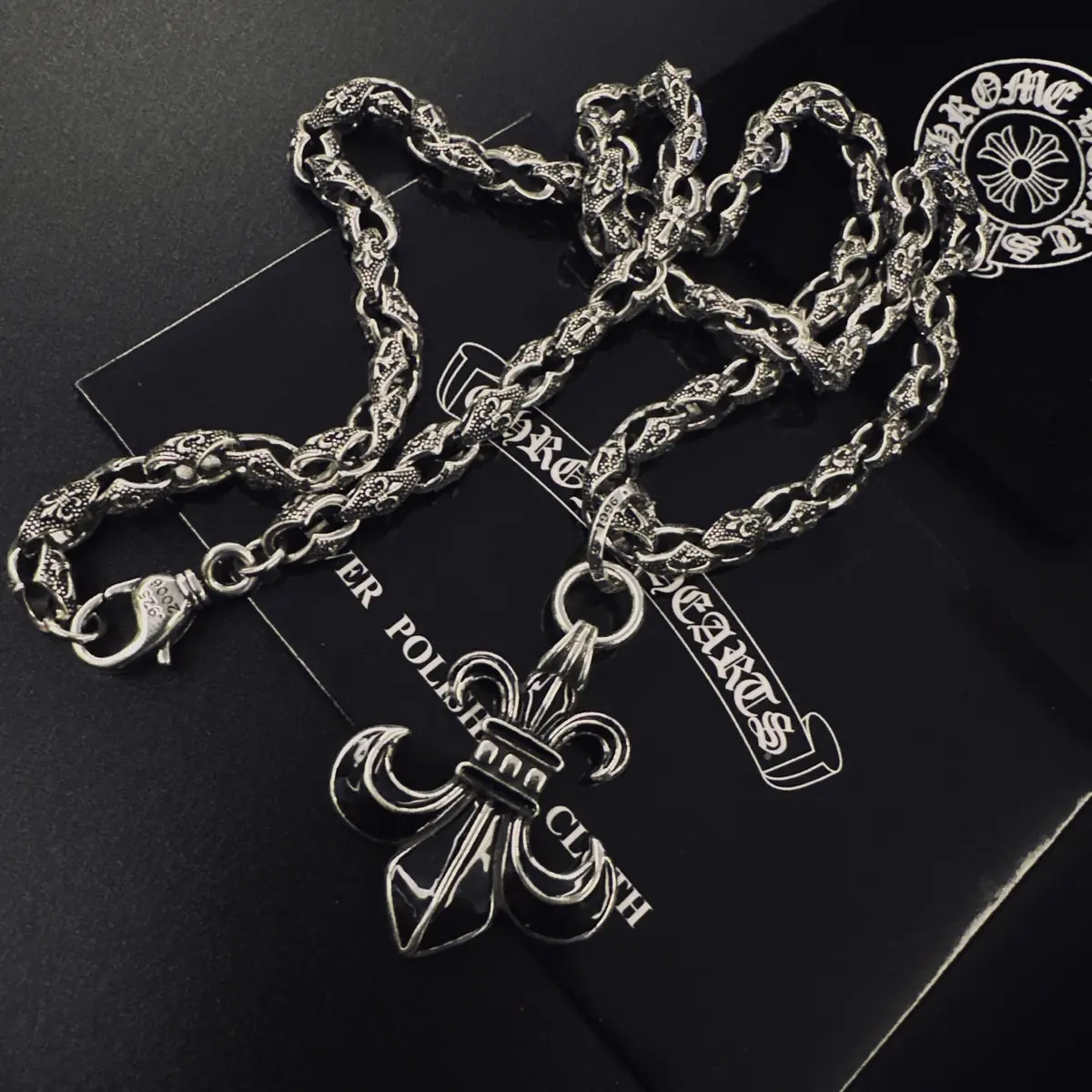 Accessories Style Grey Accessories Lookbook Reference image 3