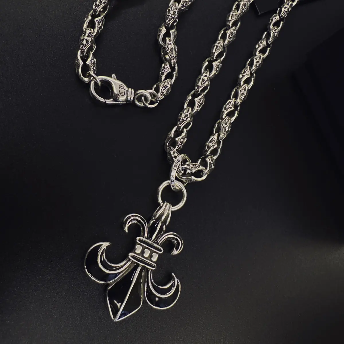 Accessories Style Grey Accessories Lookbook Reference image 6