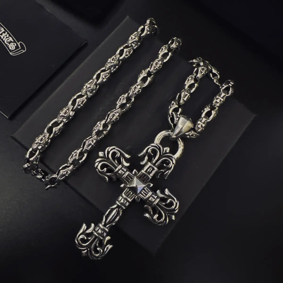 Accessories Style Grey Accessories Lookbook Reference image 2