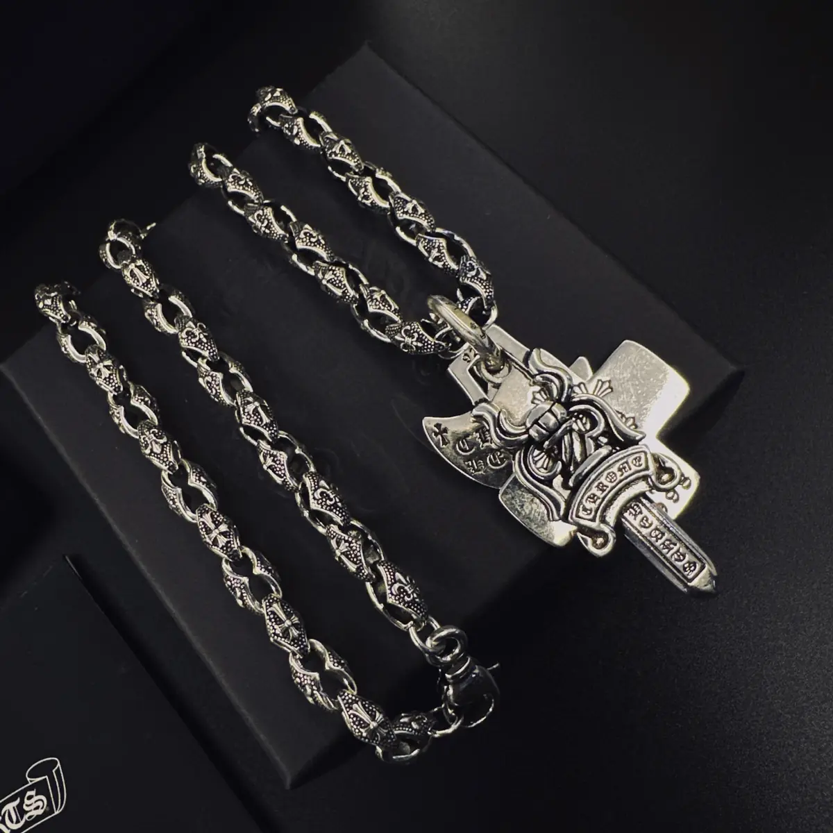Accessories Style Grey Accessories Lookbook Reference image 2
