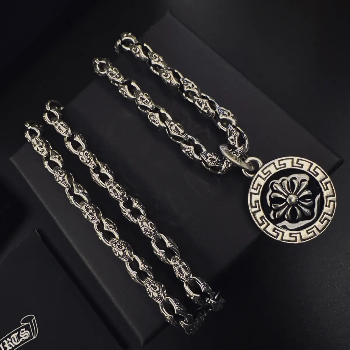 Accessories Style Grey Accessories Lookbook Reference image 2