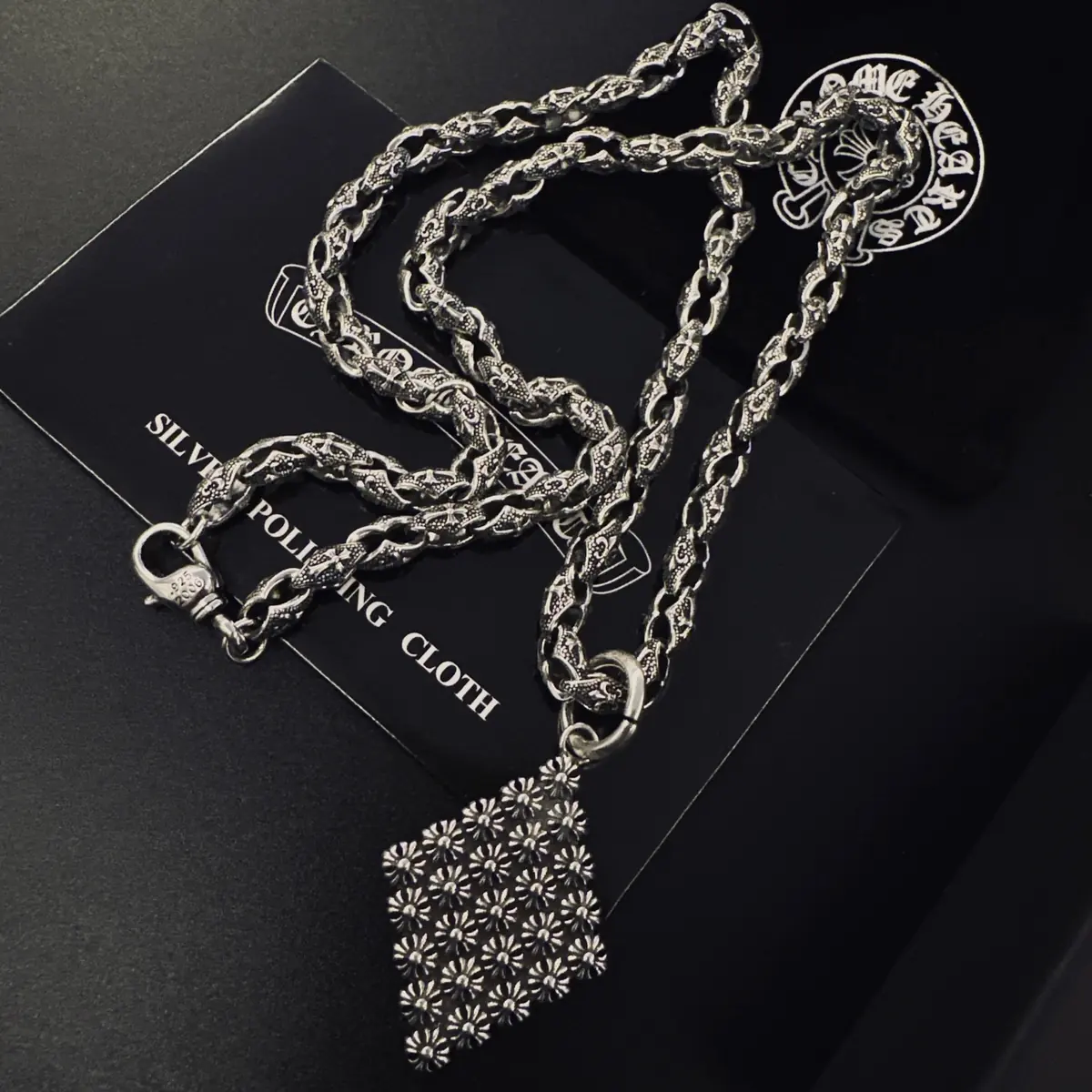 Accessories Style Grey Accessories Lookbook Reference image 4