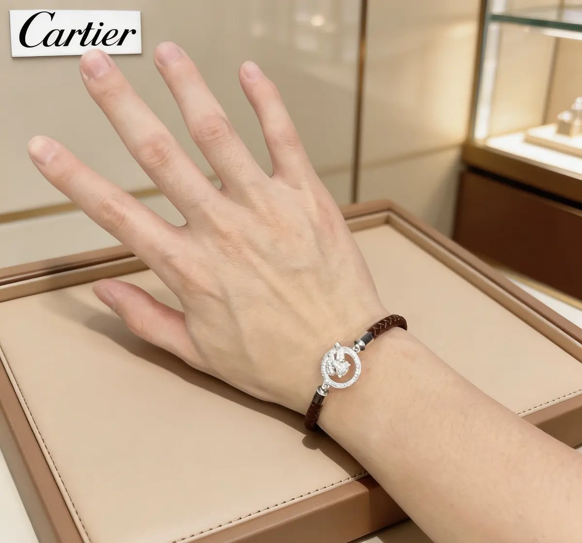 Accessories Style Leather Accessories Lookbook Reference image 3