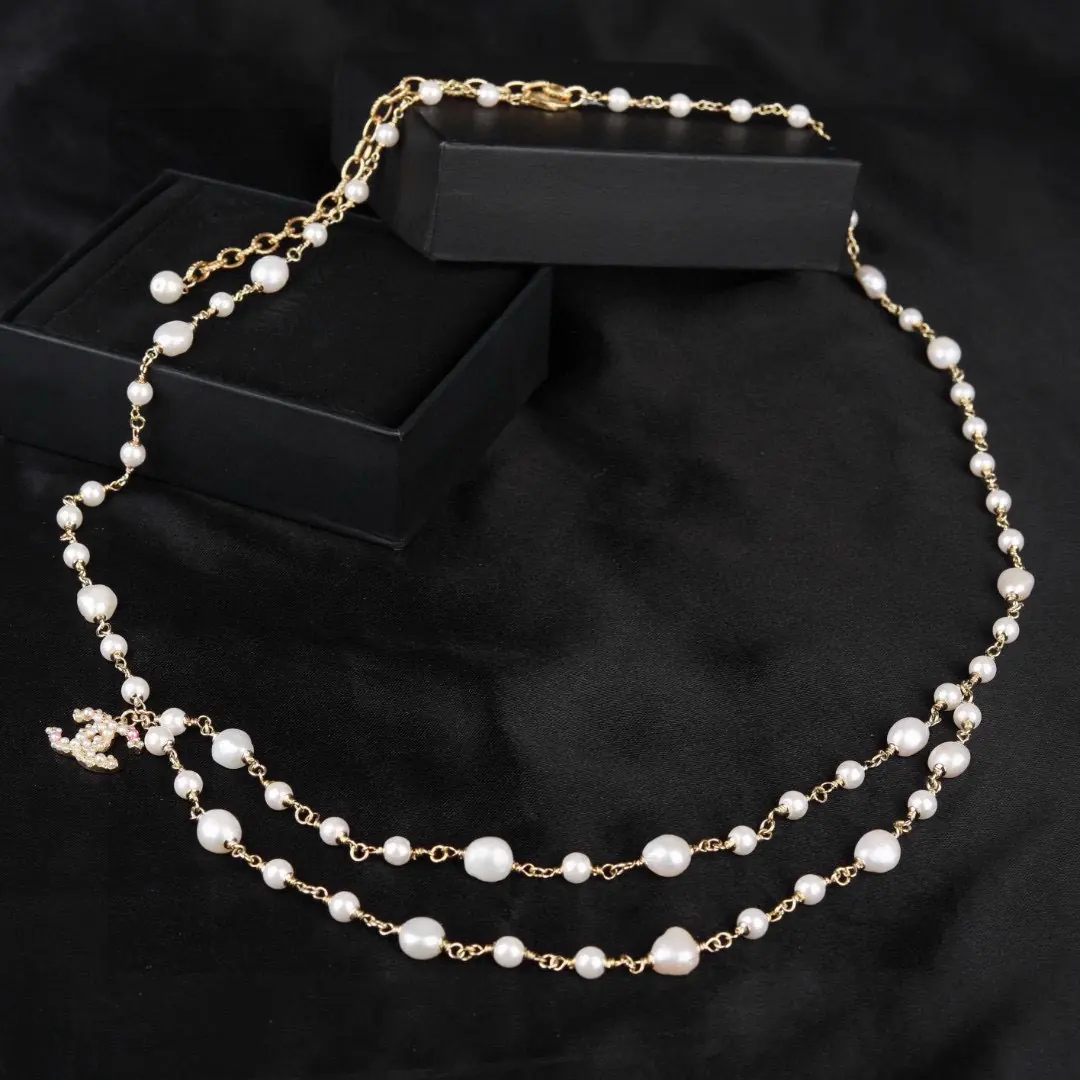 Accessories Style White Accessories Lookbook Reference image 2