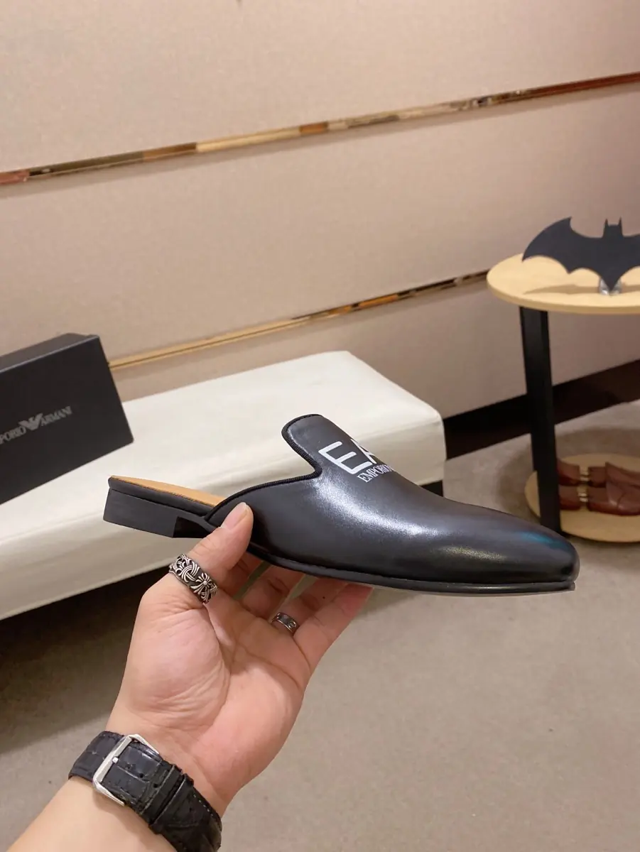Armani Style Leather Men's Shoes Lookbook Reference image 6
