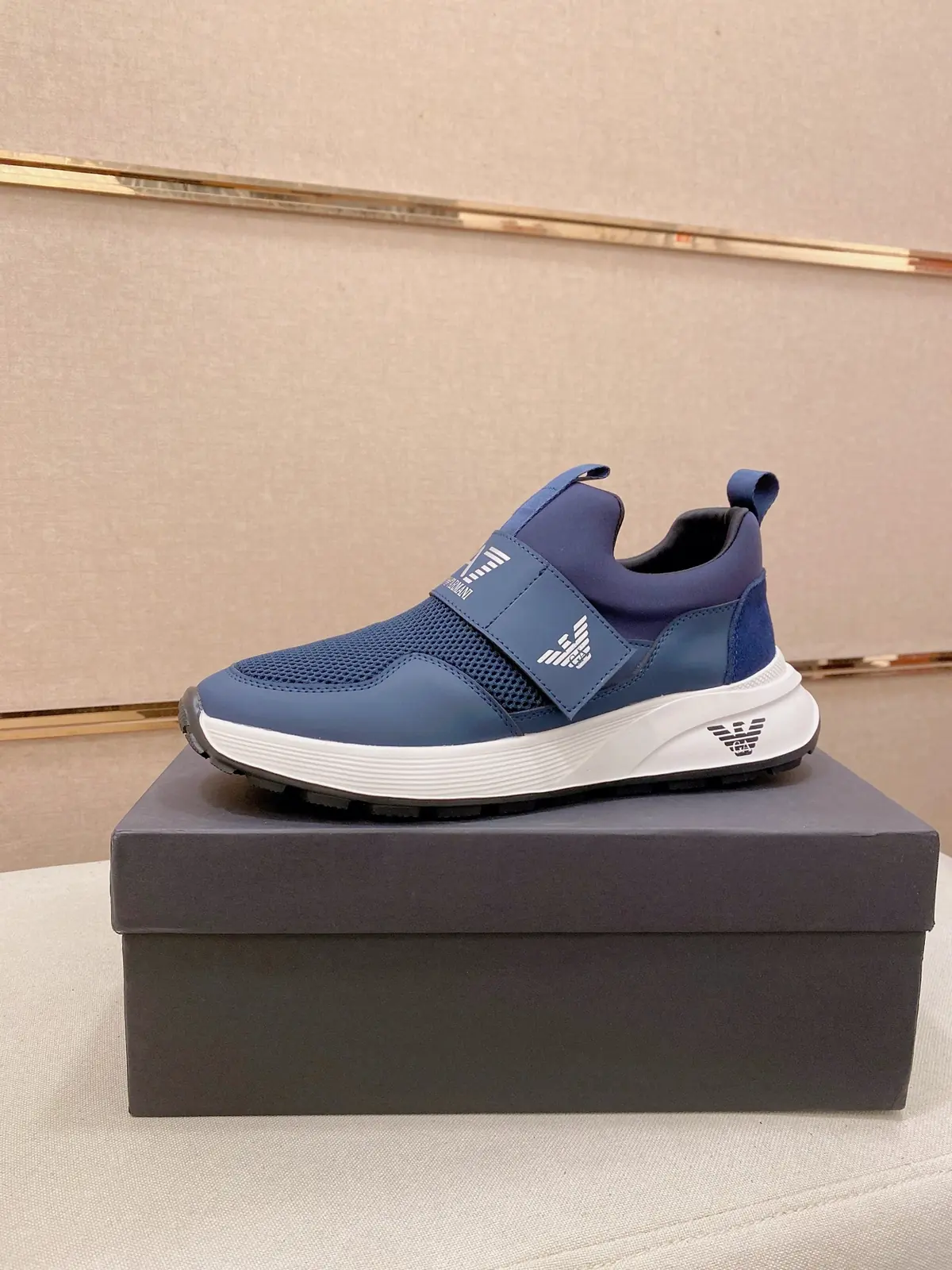 Armani Style Leather Men's Shoes Lookbook Reference image 1