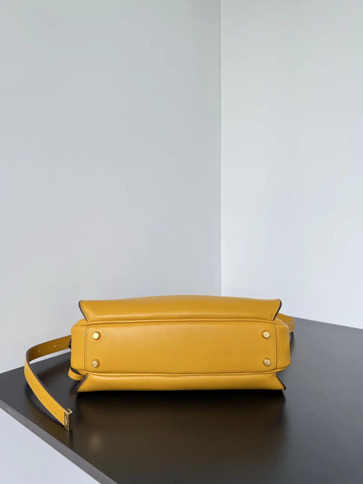 Balenciaga Style Beige Bag Lookbook Reference image 3