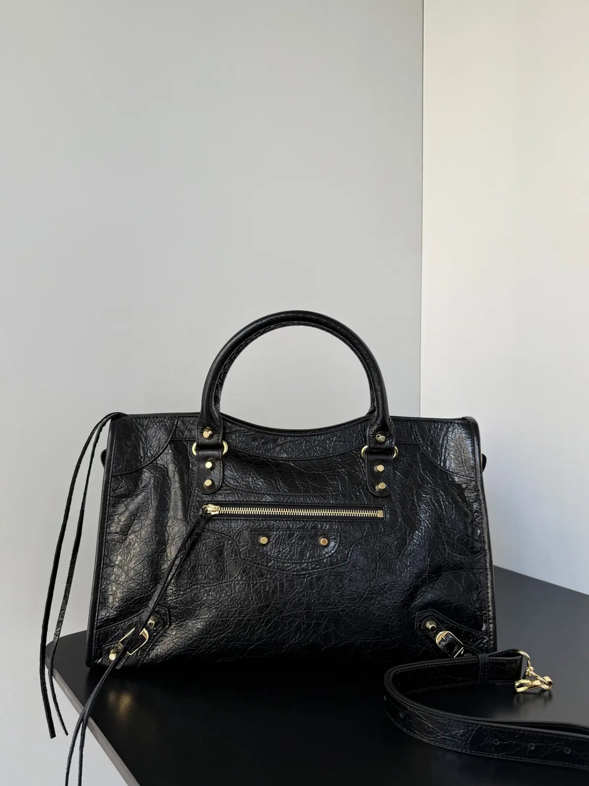 Balenciaga Style Beige Card Holder Lookbook Reference image 1