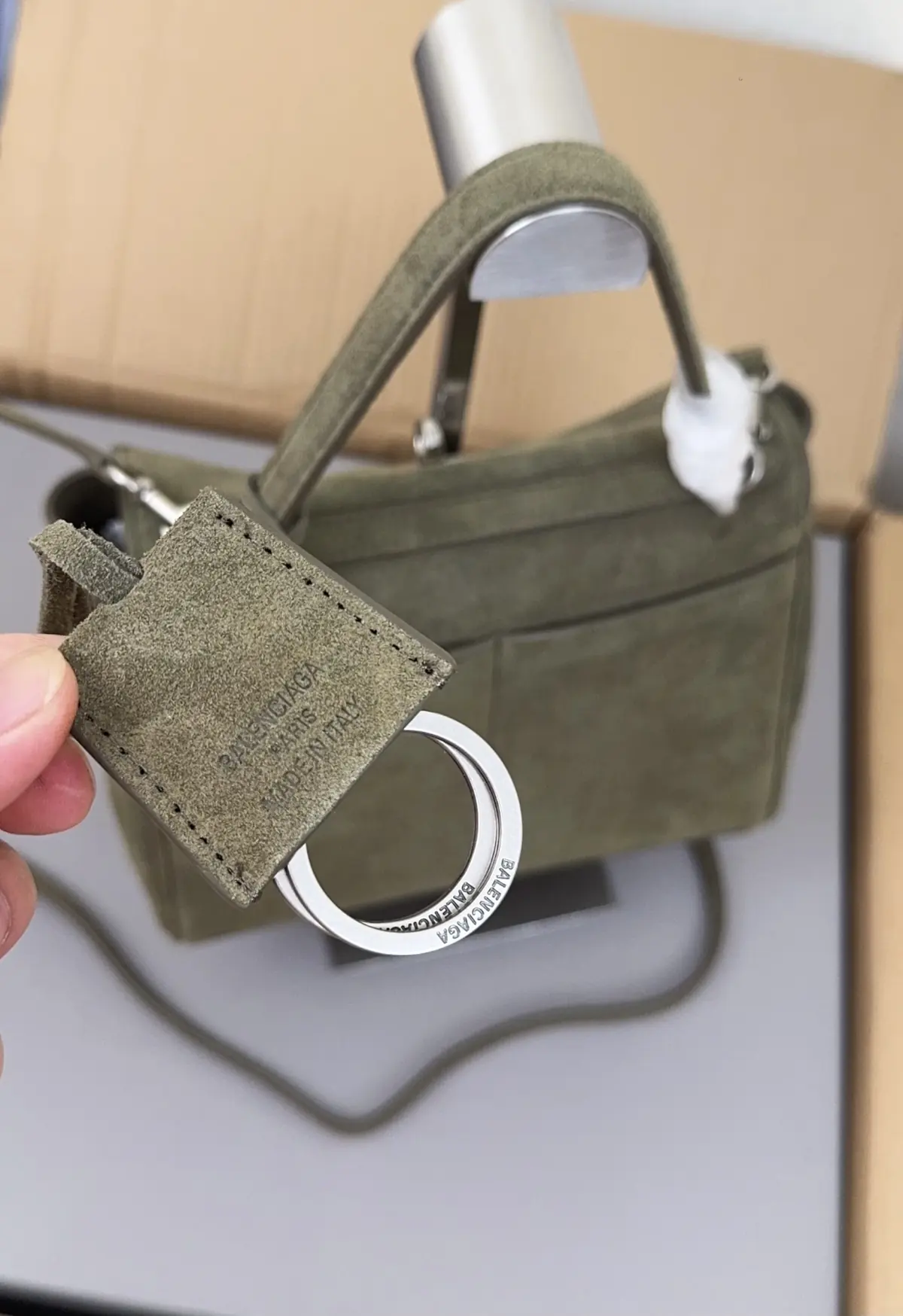 Balenciaga Style Beige Leather Bags Lookbook Reference image 5