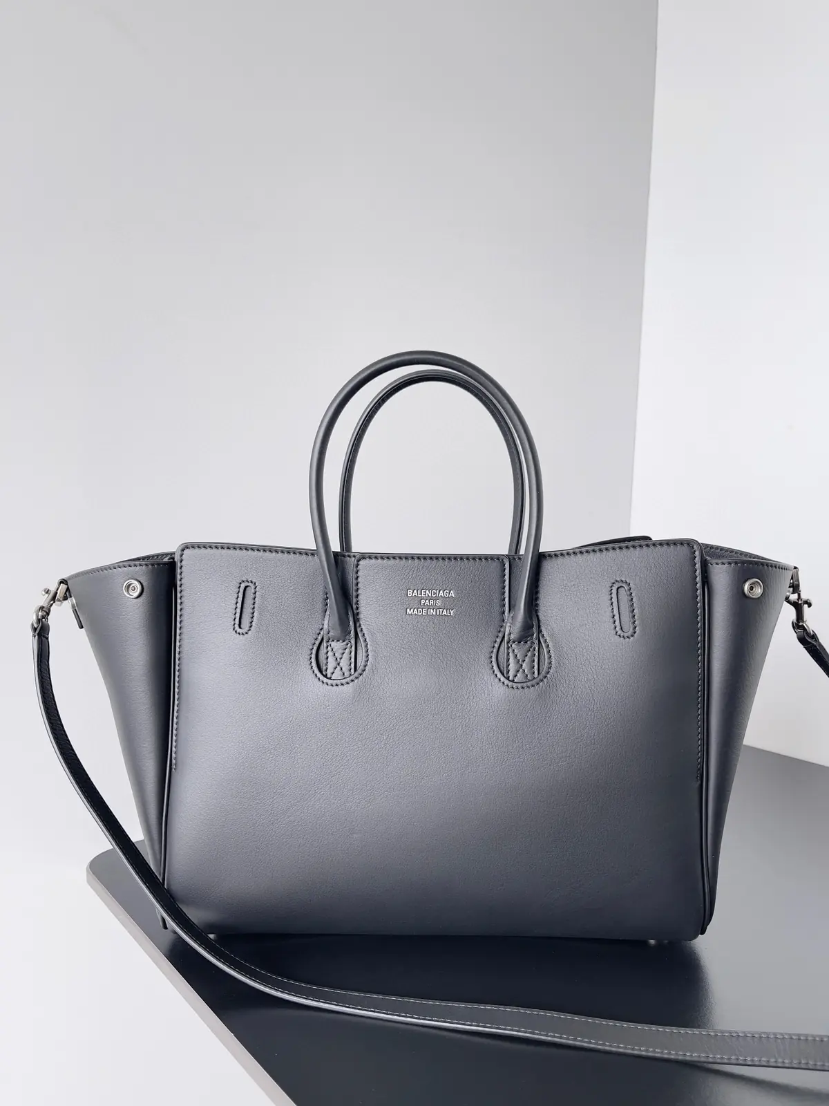 Balenciaga Style Beige Leather Crossbody Bag Lookbook Reference image 2