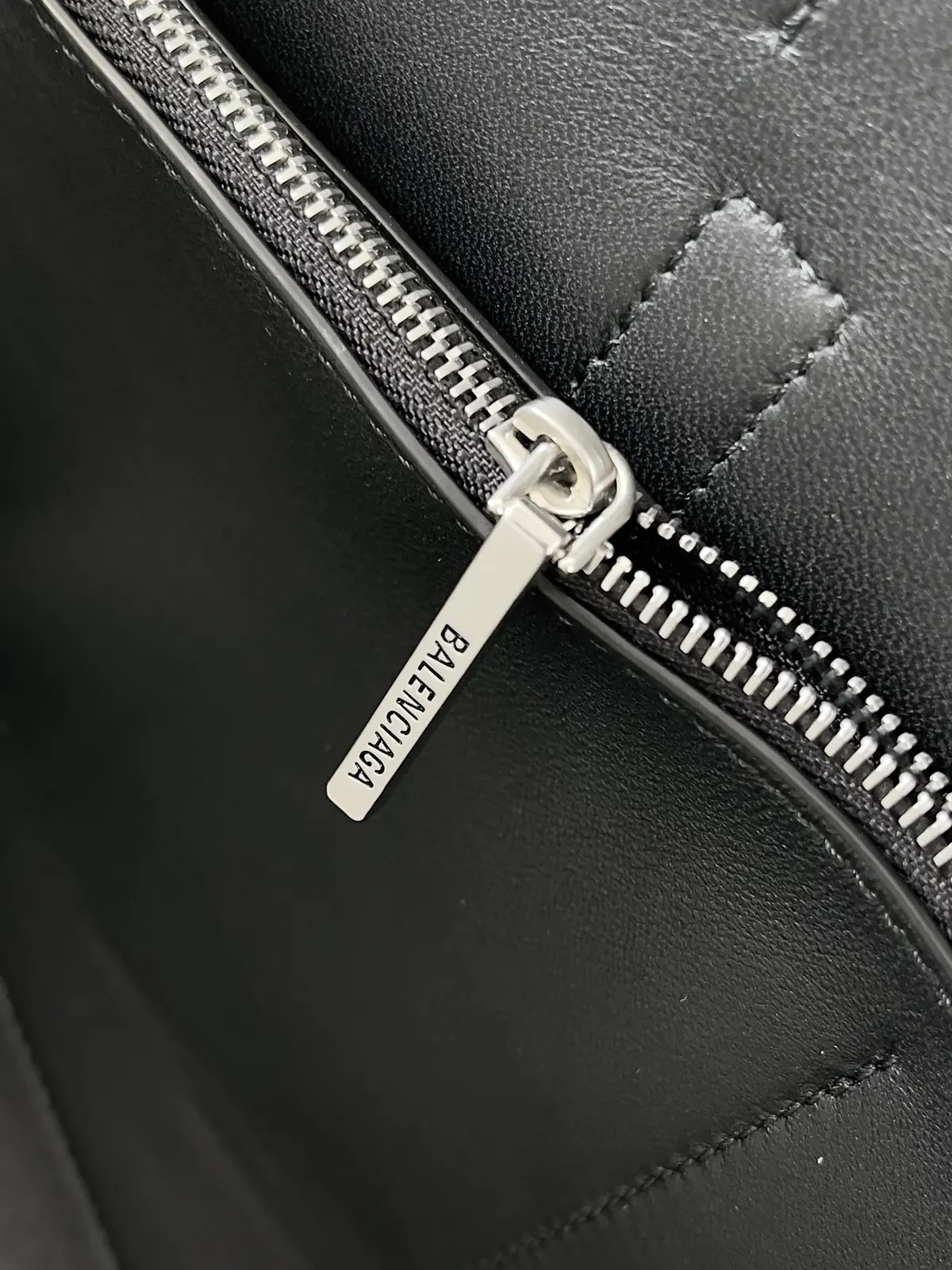 Balenciaga Style Beige Leather Crossbody Bag Lookbook Reference image 4