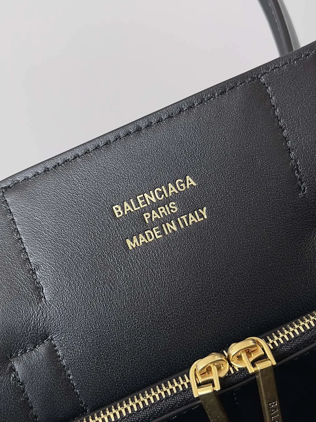 Balenciaga Style Beige Leather Crossbody Bag Lookbook Reference image 5