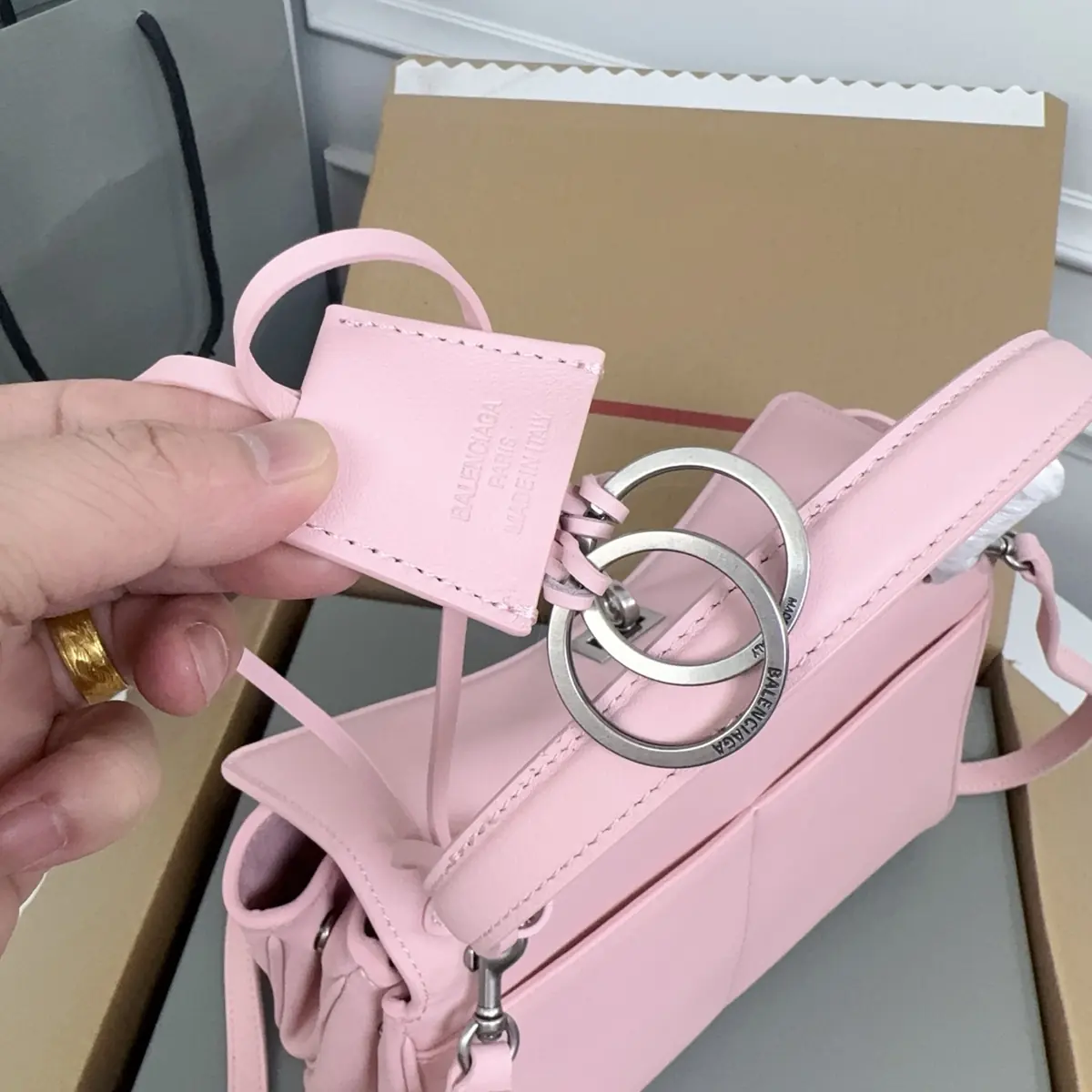 Balenciaga Style Black Leather Bags Lookbook Reference image 6