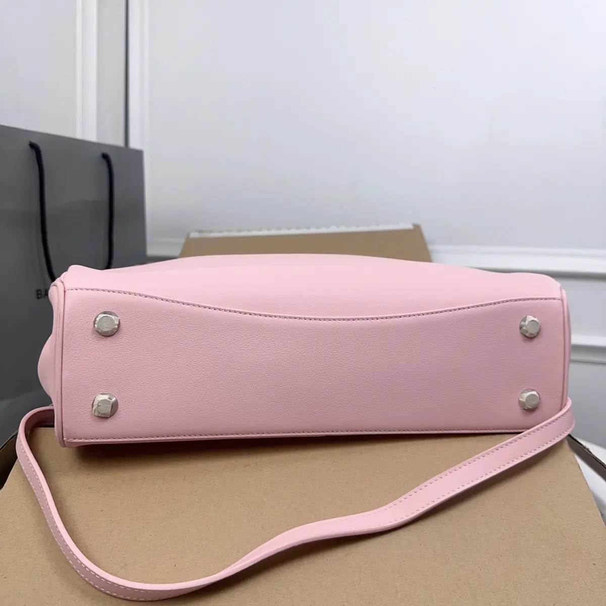 Balenciaga Style Black Leather Bags Lookbook Reference image 5