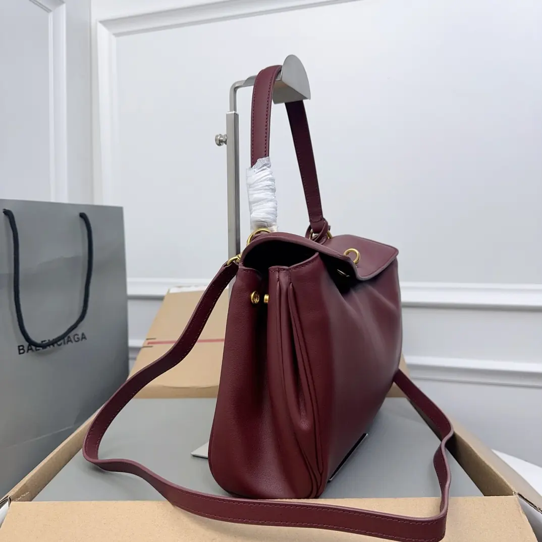 Balenciaga Style Black Leather Bags Lookbook Reference image 3