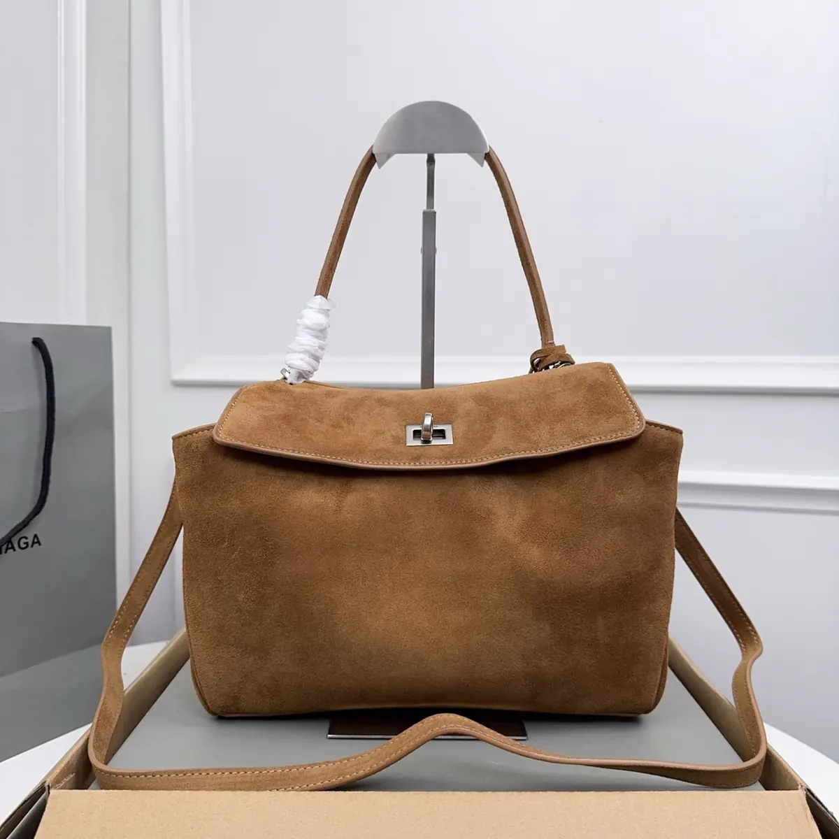 Balenciaga Style Black Leather Bags Lookbook Reference image 1