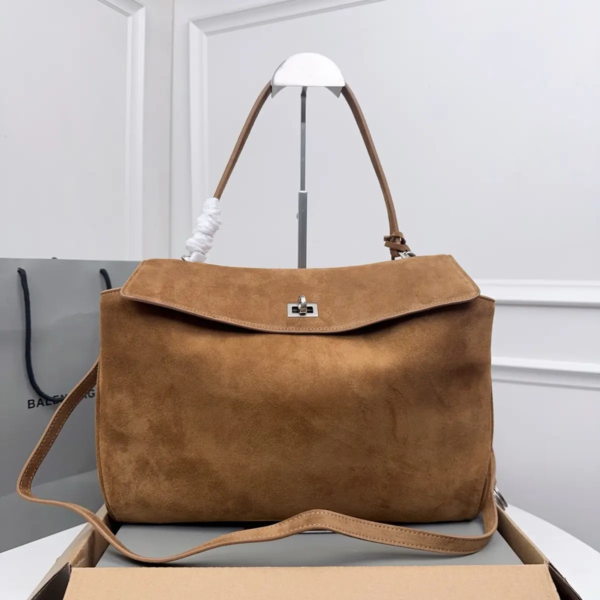 Balenciaga Style Black Leather Bags Lookbook Reference image 1