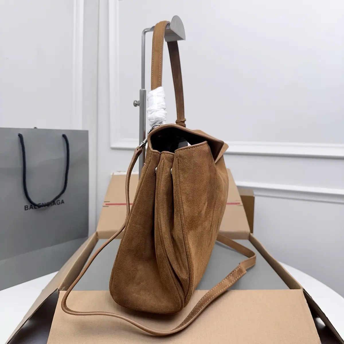 Balenciaga Style Black Leather Bags Lookbook Reference image 2