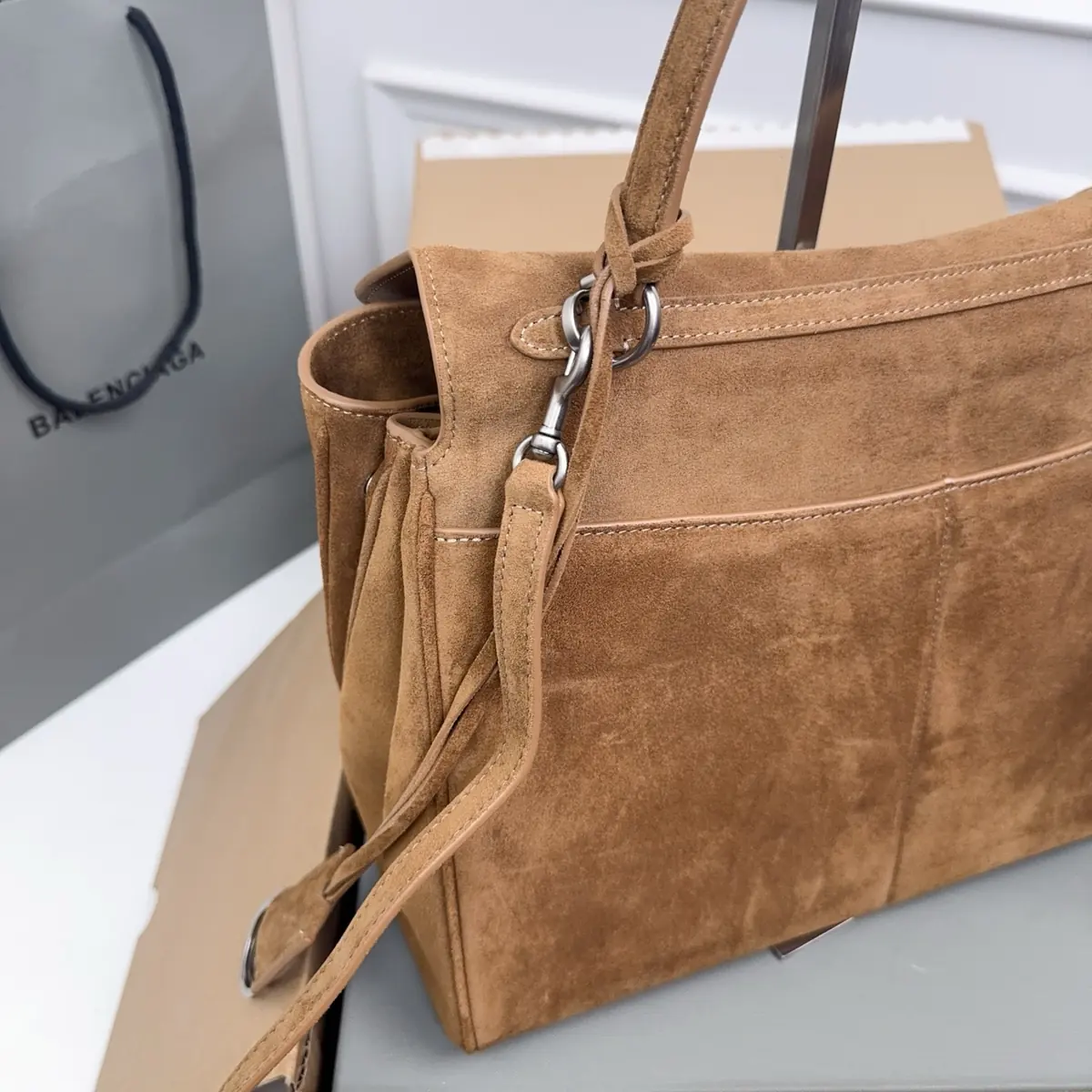 Balenciaga Style Black Leather Bags Lookbook Reference image 4