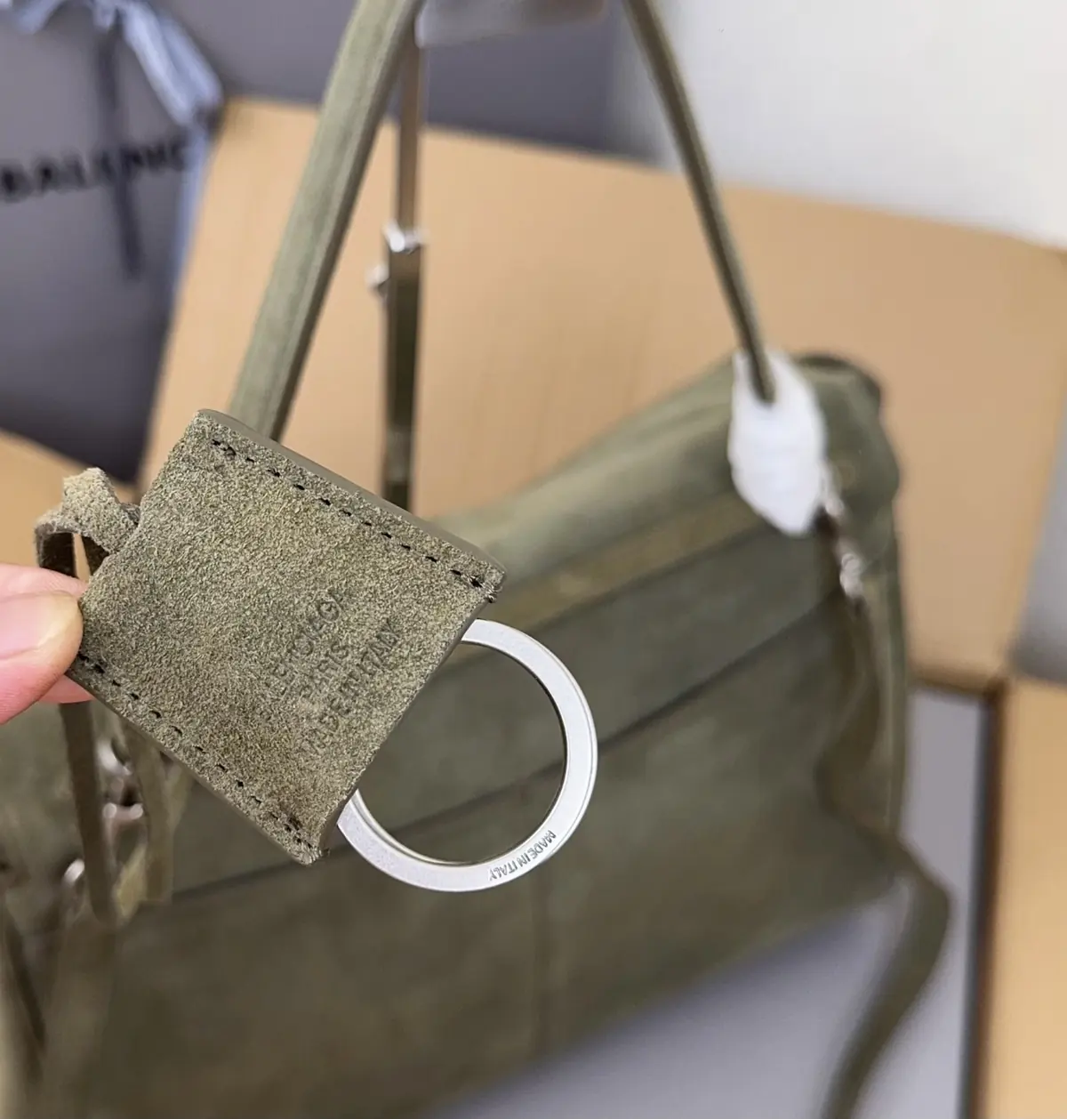 Balenciaga Style Black Leather Bags Lookbook Reference image 5