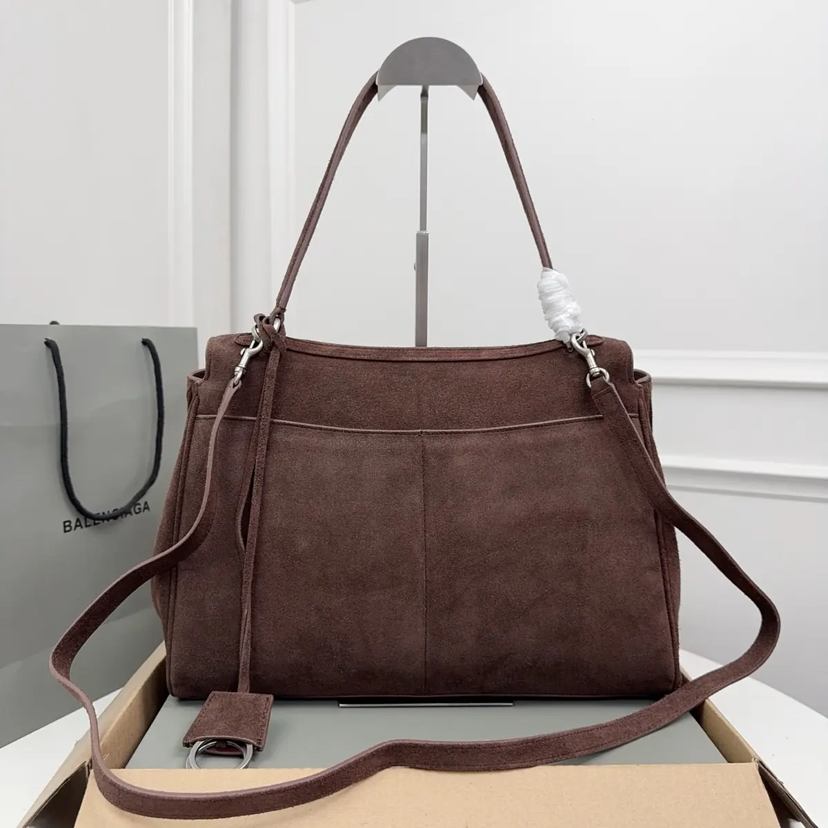 Balenciaga Style Black Leather Bags Lookbook Reference image 3