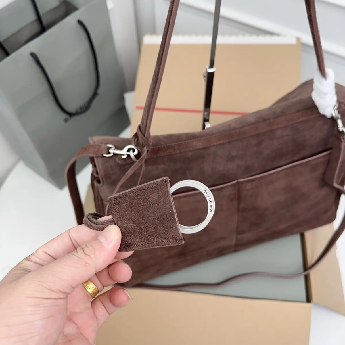 Balenciaga Style Black Leather Bags Lookbook Reference image 5