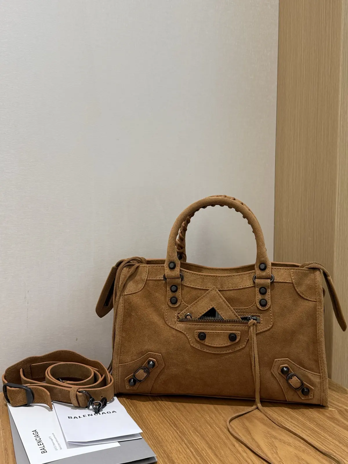 Balenciaga Style Brown Leather Bags Lookbook Reference image 3