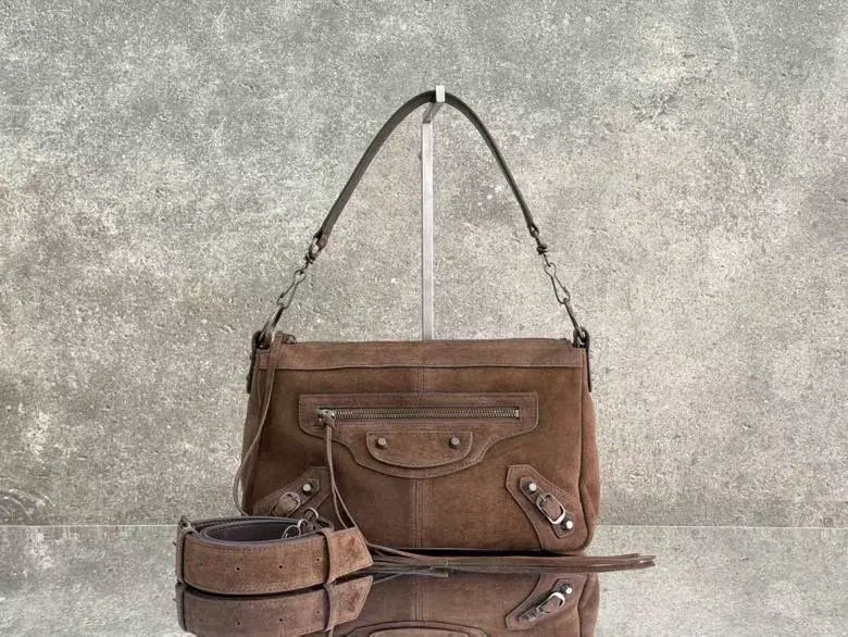 Balenciaga Style Brown Leather Crossbody Bag Lookbook Reference image 1