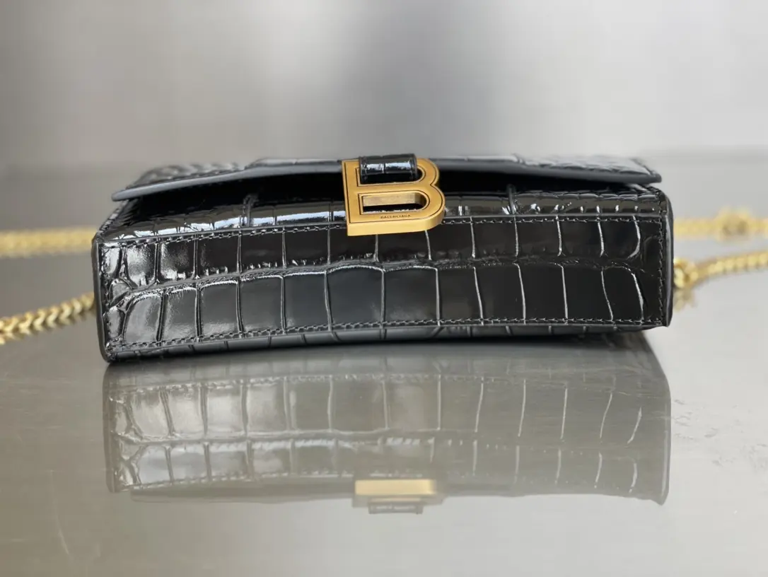 Balenciaga Style Leather Chain Bag Lookbook Reference image 6