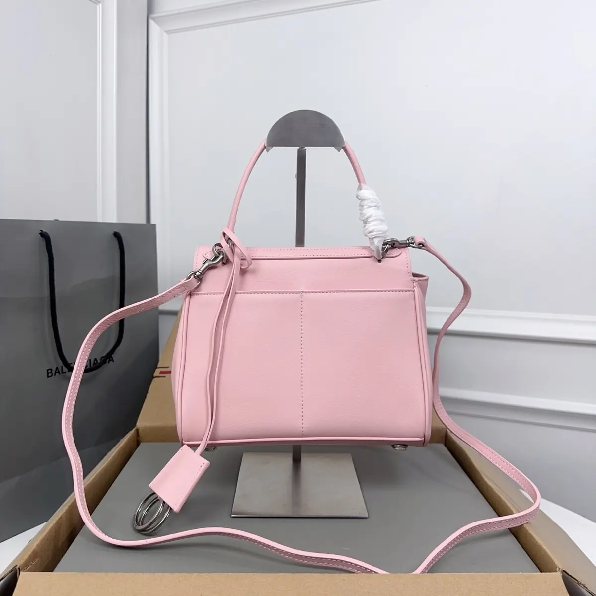 Balenciaga Style Pink Leather Bags Lookbook Reference image 2