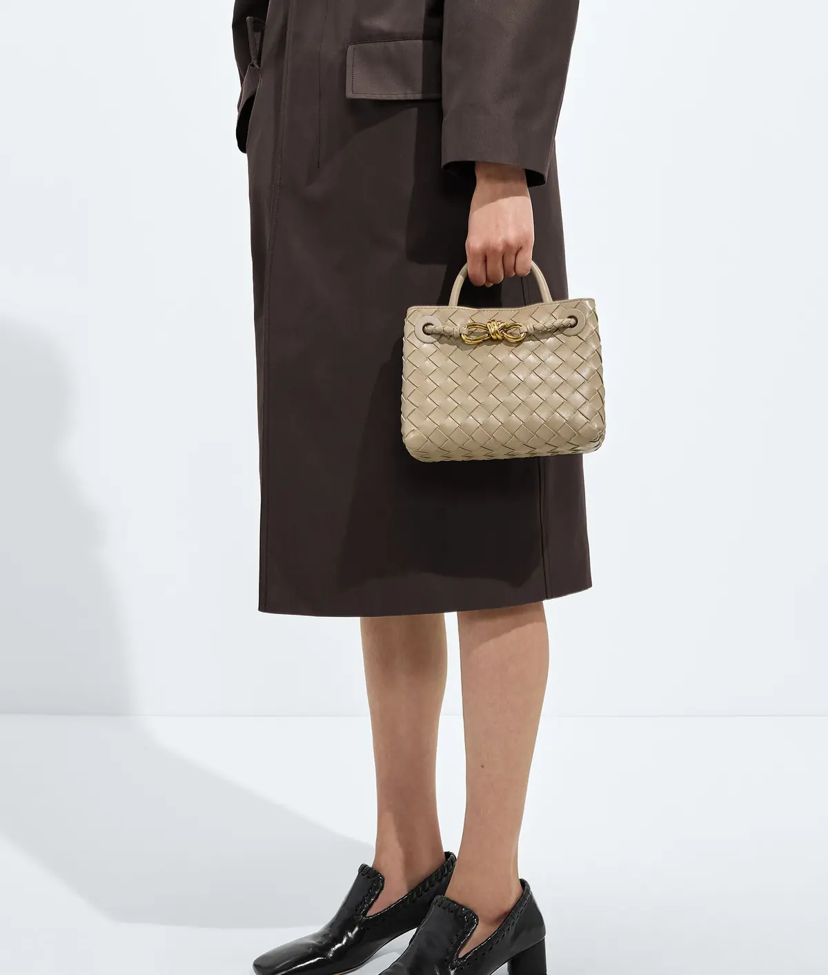 Bottega Veneta Style Bag Lookbook Reference image 3