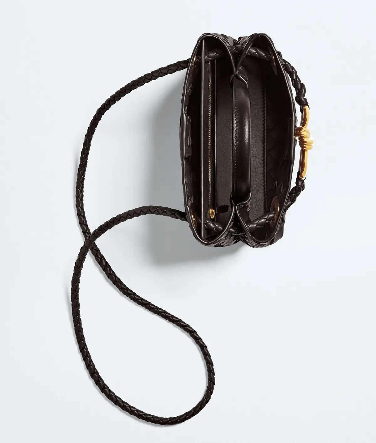 Bottega Veneta Style Bag Lookbook Reference image 4