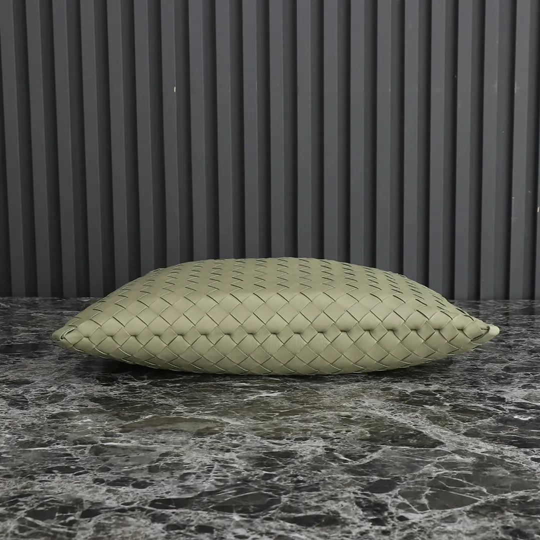 Bottega Veneta Style Leather Bag Lookbook Reference image 6