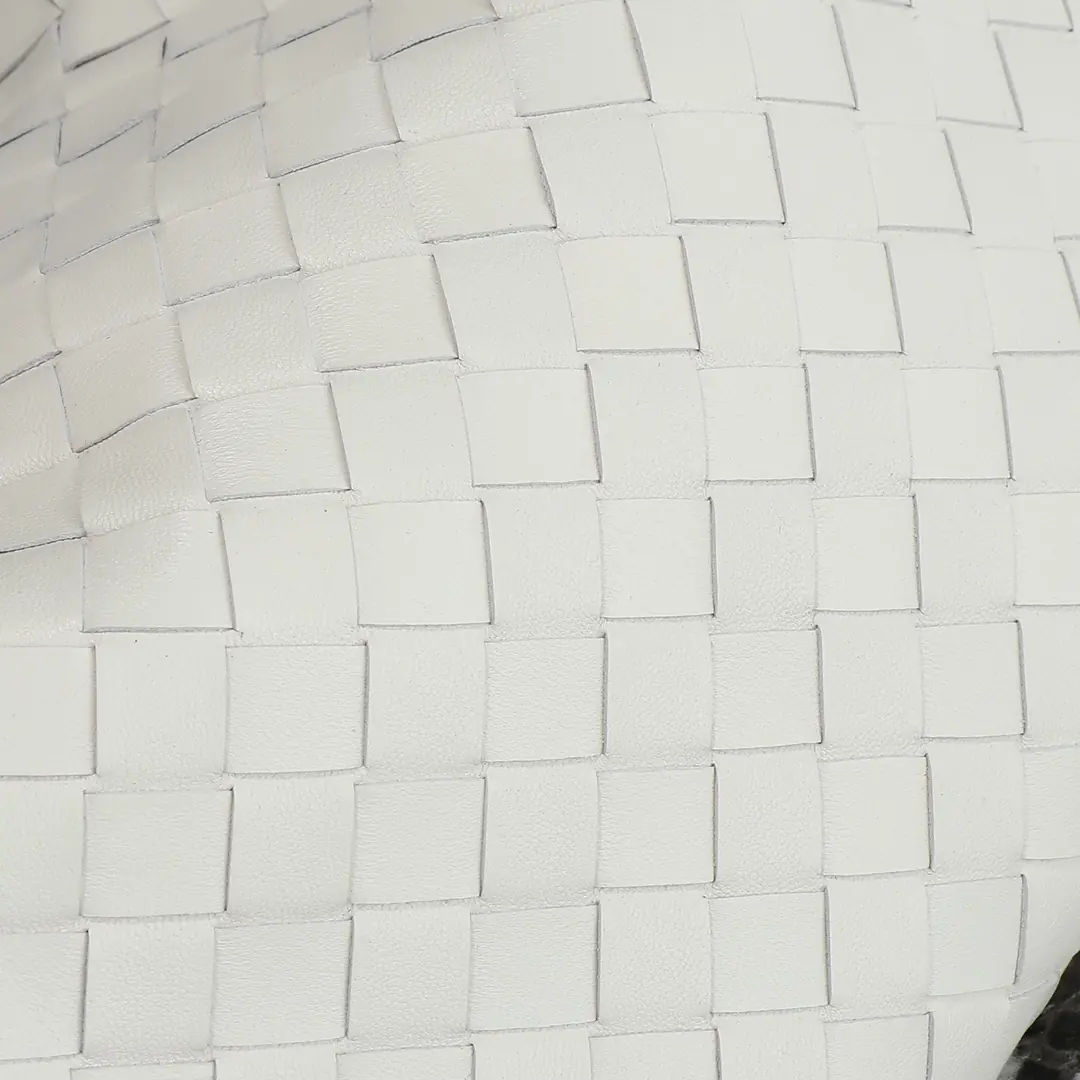 Bottega Veneta Style Leather Bag Lookbook Reference image 5