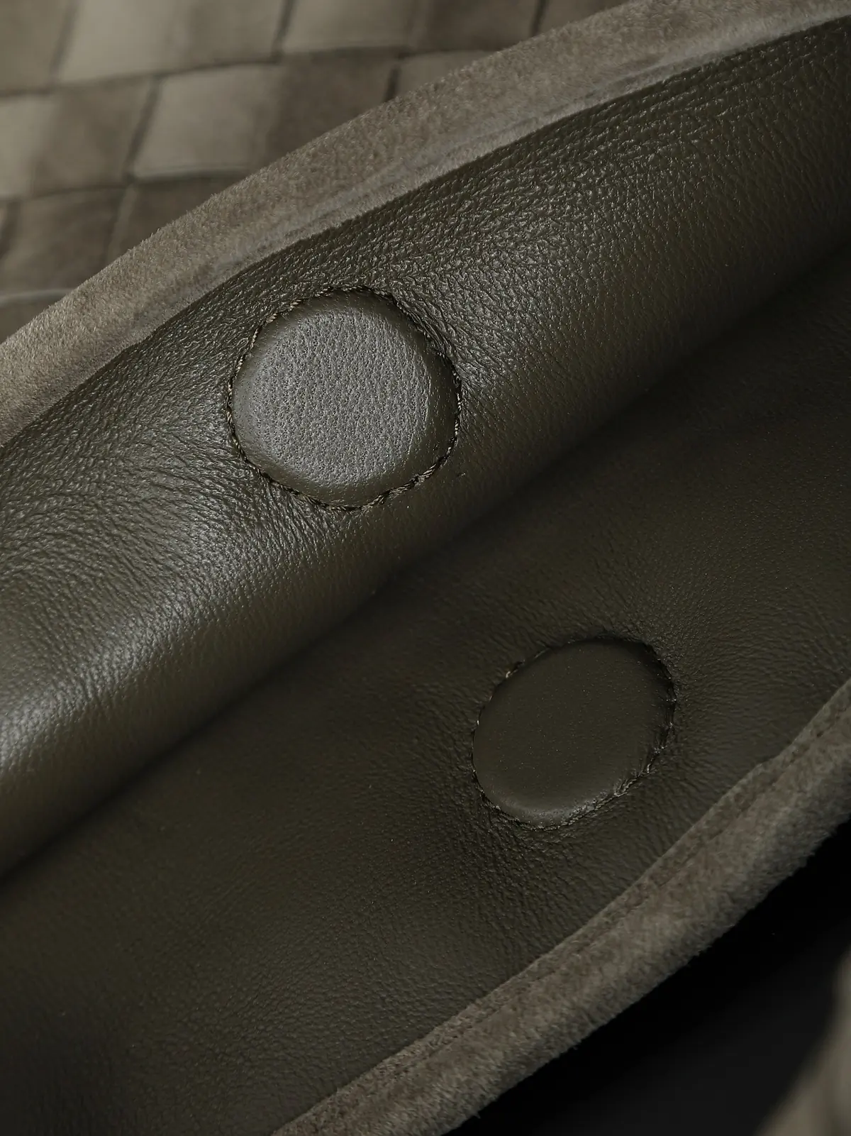 Bottega Veneta Style Leather Bag Lookbook Reference image 6