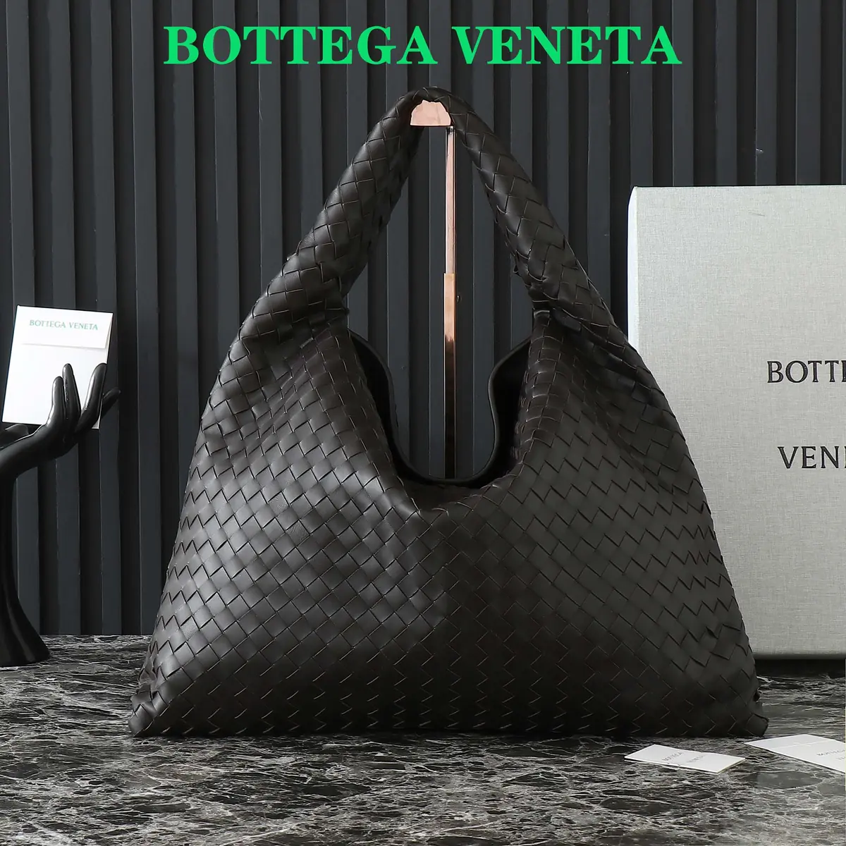 Bottega Veneta Style Leather Bag Lookbook Reference image 1