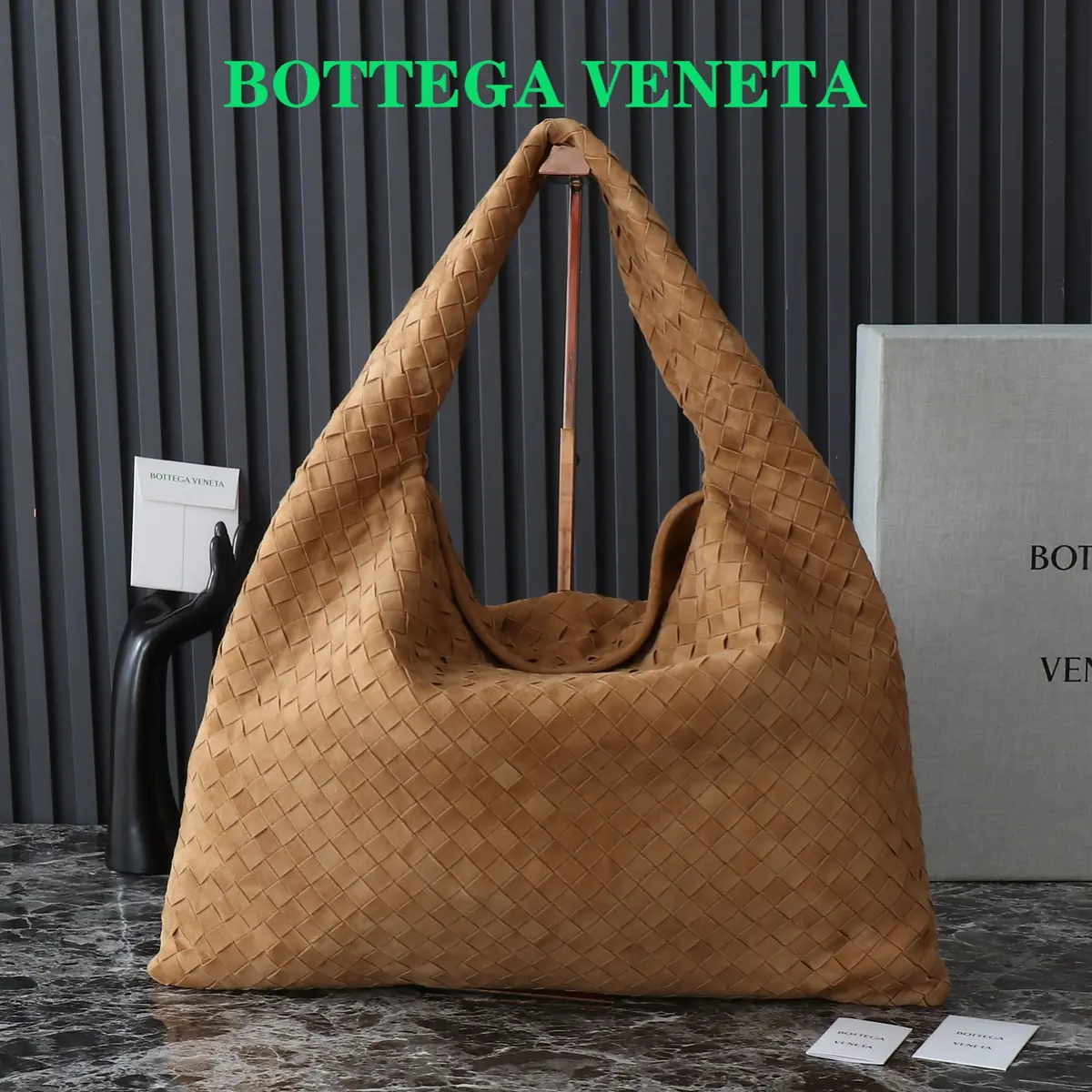 Bottega Veneta Style Leather Bag Lookbook Reference image 1