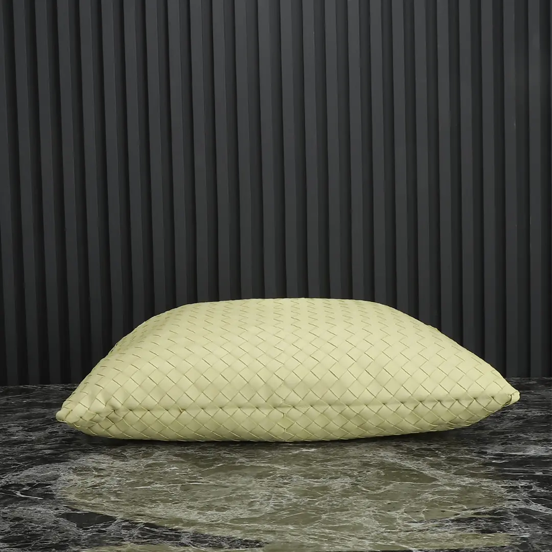 Bottega Veneta Style Leather Bag Lookbook Reference image 3