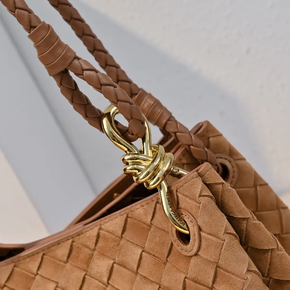 Bottega Veneta Style Leather Bag Lookbook Reference image 5