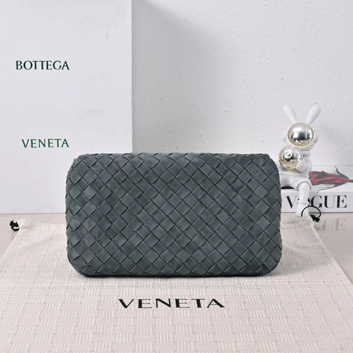 Bottega Veneta Style Leather Bag Lookbook Reference image 4