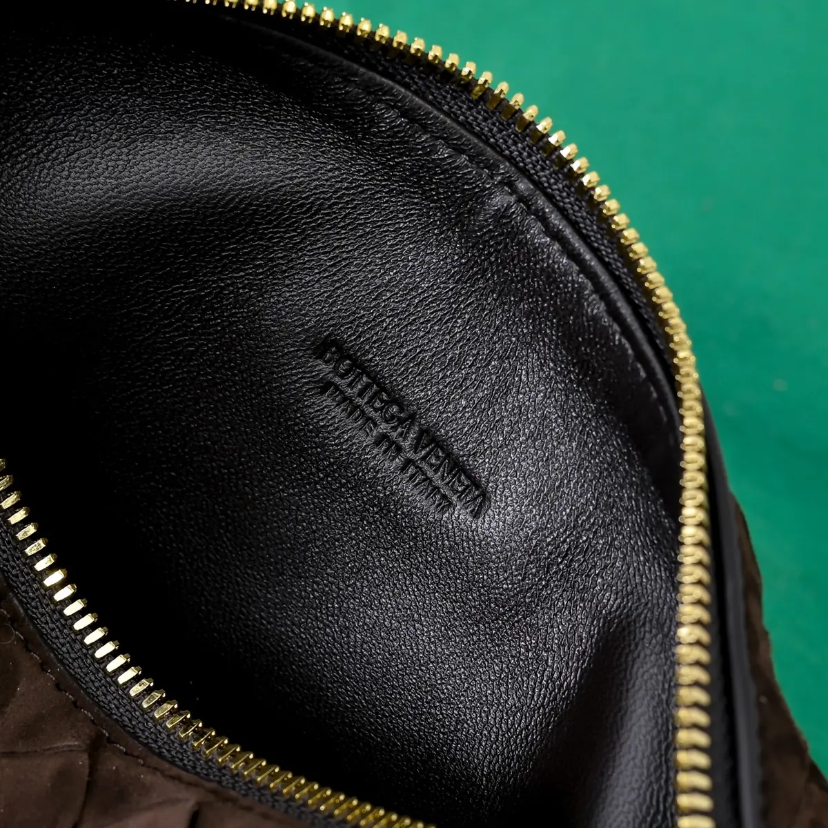 Bottega Veneta Style Leather Bag Lookbook Reference image 6