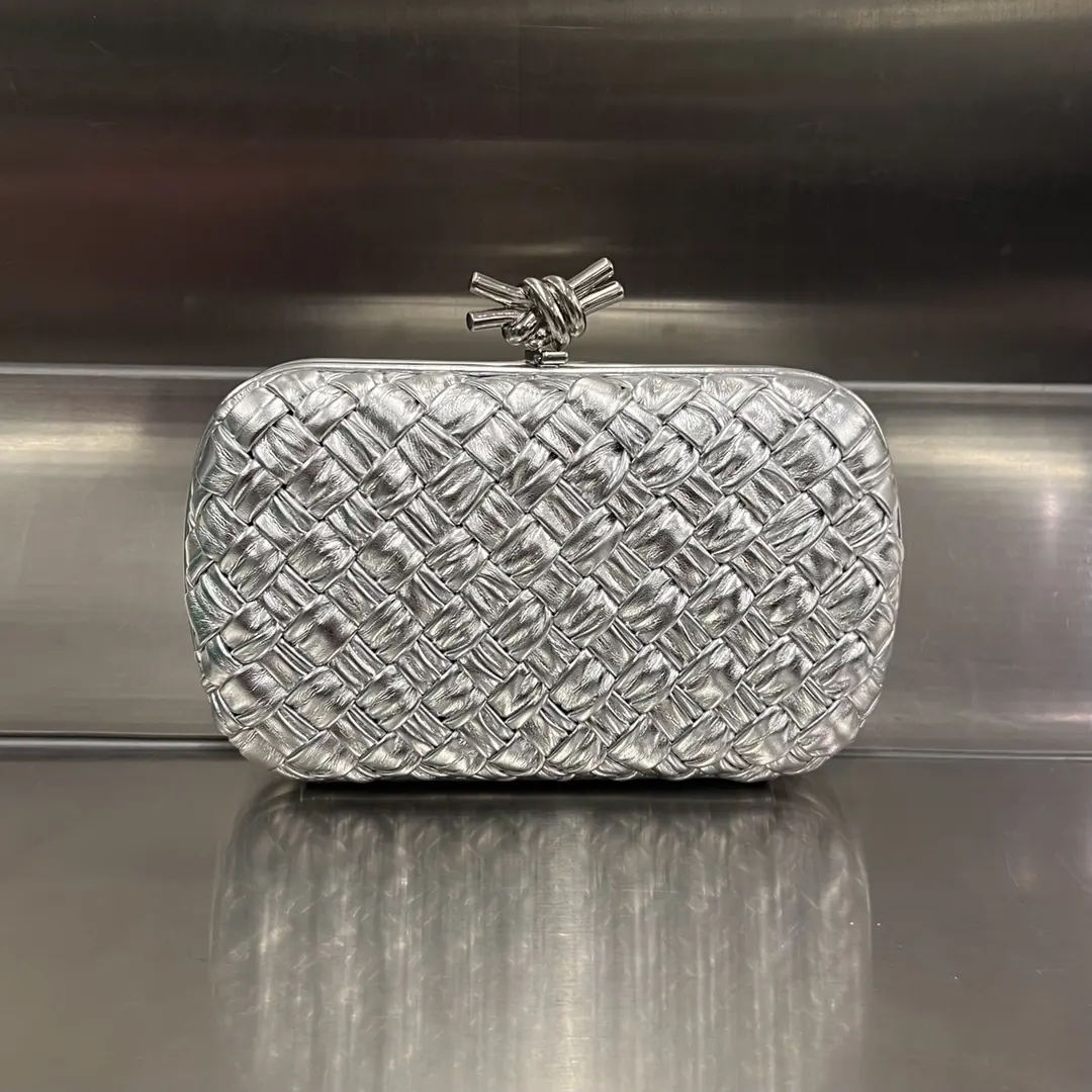 Bottega Veneta Style Leather Clutch Lookbook Reference image 1