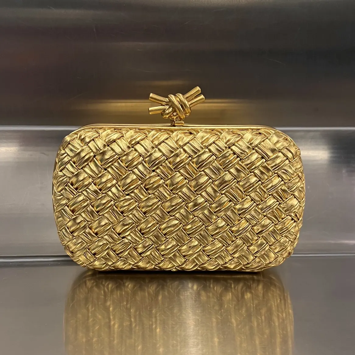Bottega Veneta Style Leather Clutch Lookbook Reference image 1