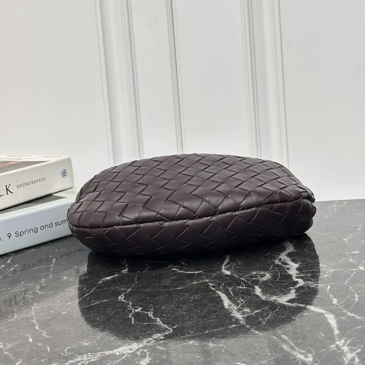 Bottega Veneta Style Leather Hobo Bag Lookbook Reference image 4