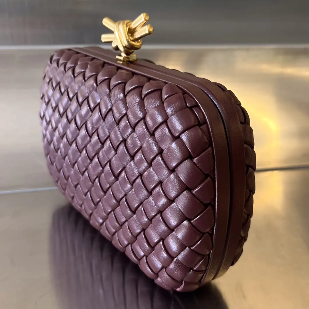Bottega Veneta Style Leather Shoulder Bag Lookbook Reference image 2