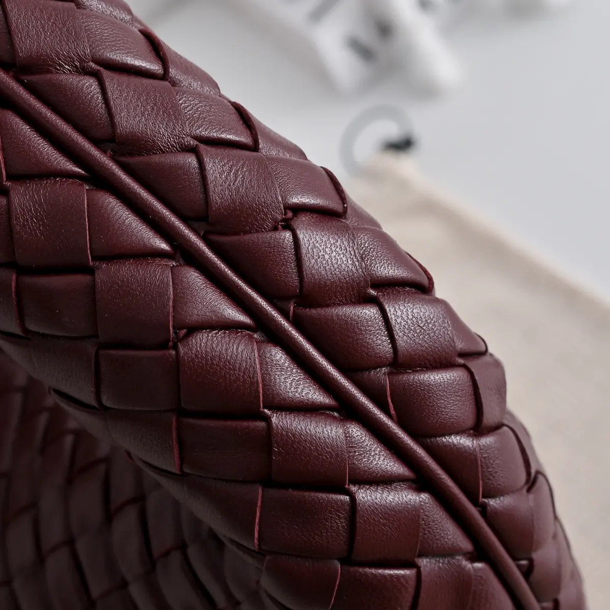 Bottega Veneta Style Leather Shoulder Bag Lookbook Reference image 5