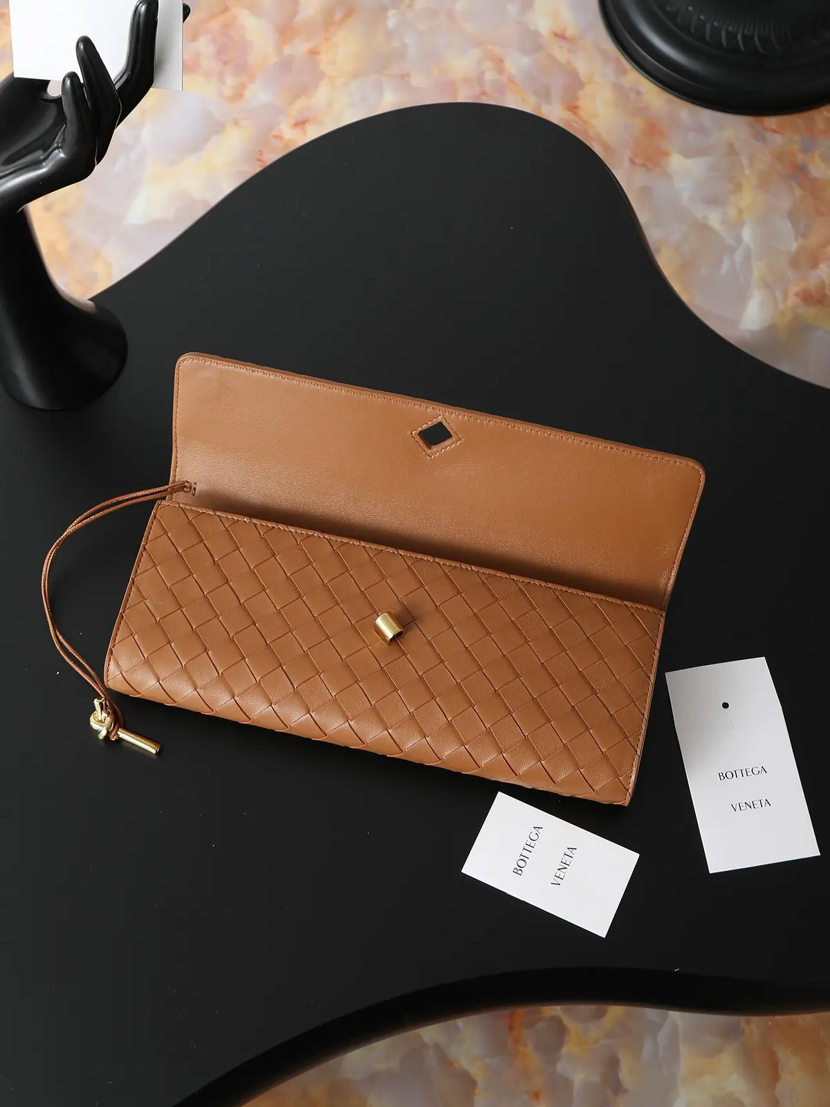 Bottega Veneta Style Leather Top Handle Bag Lookbook Reference image 6