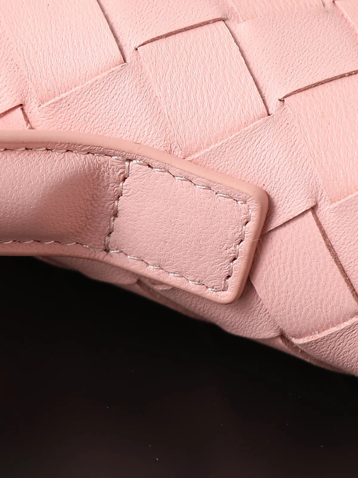 Bottega Veneta Style Leather Top Handle Bag Lookbook Reference image 5