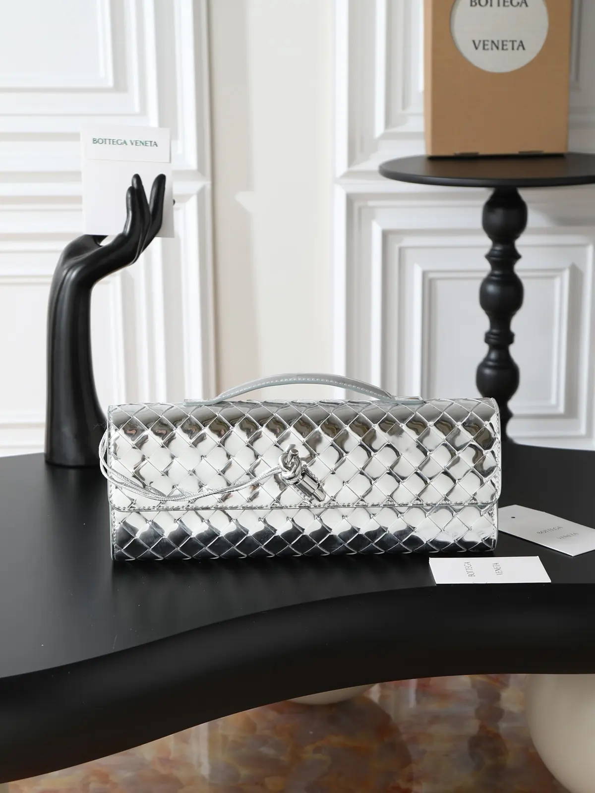 Bottega Veneta Style Leather Top Handle Bag Lookbook Reference image 1